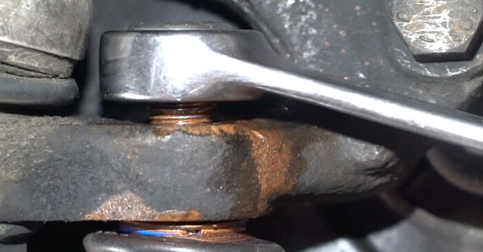 梅赛德斯W203球头连接紧固