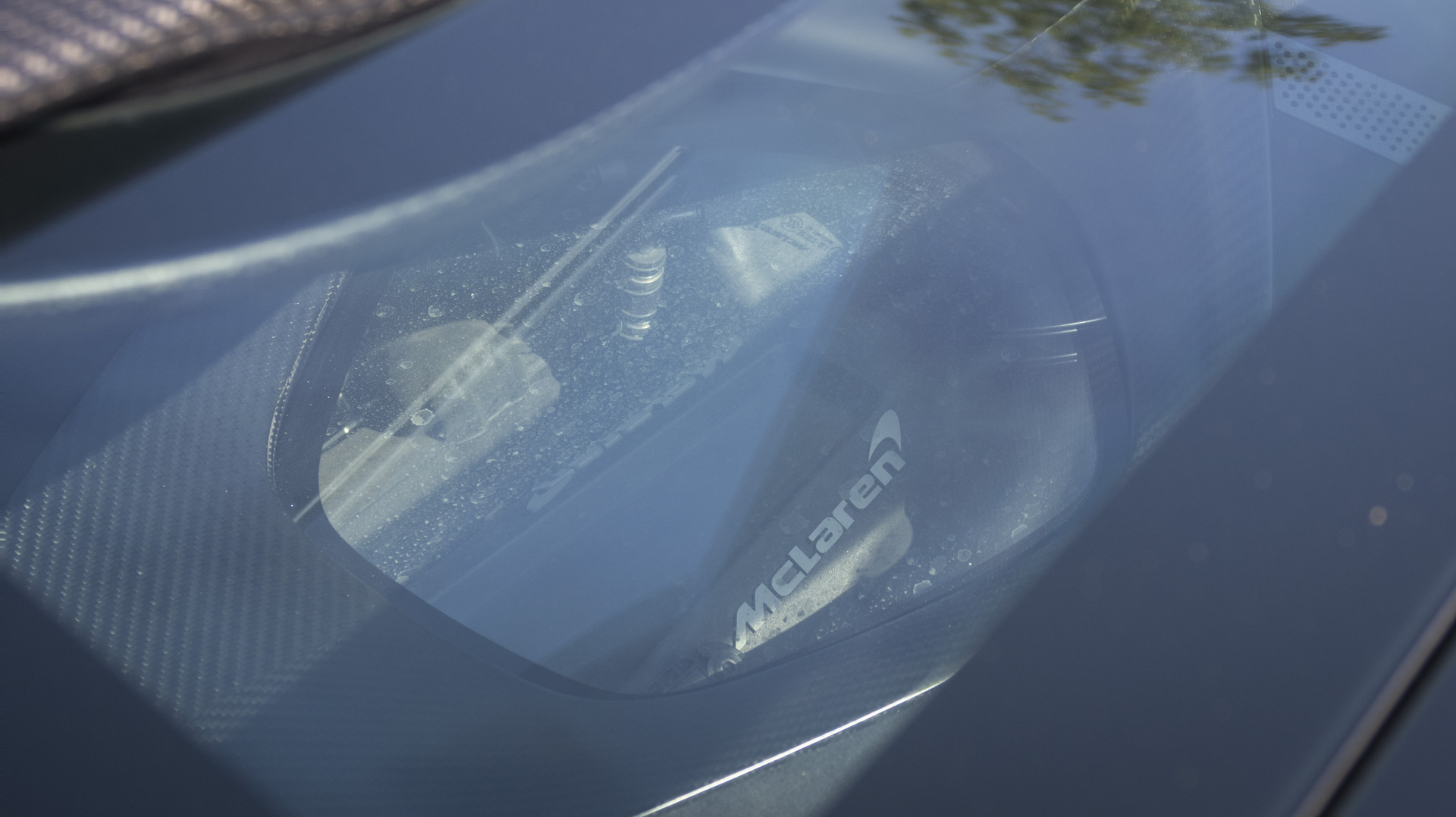 Intérieur cockpit McLaren 765LT