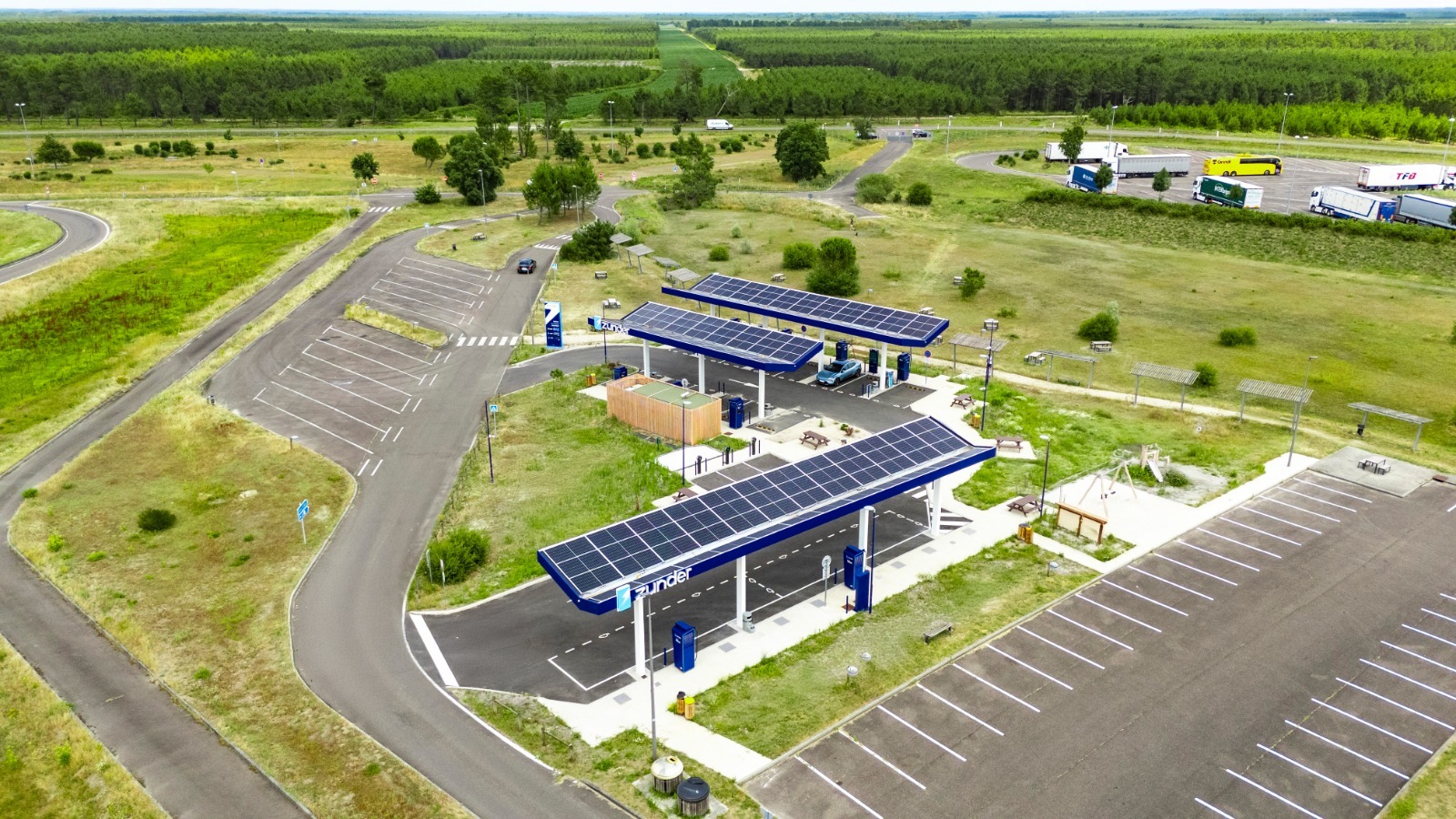 Estación de carga de Zunder