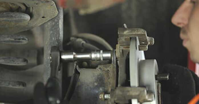 Radlagerwechsel am Mazda 3 BK 2006 1.6