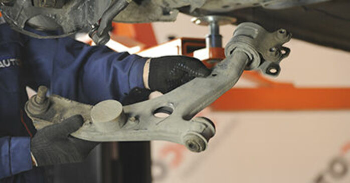 2004年式マツダ3 bkのサスペンションアーム交換は、このステップバイステップ図解ガイドに従えば問題ありません